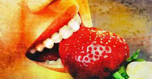 Fruits for teeth whitening
